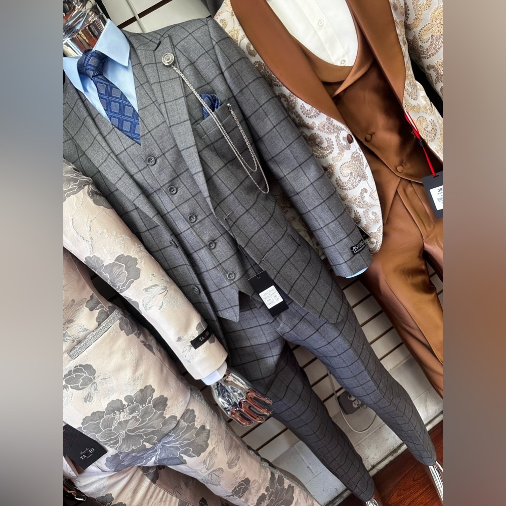 Mens Premium Gray with Blue Plaid 3 Piece Suit Set Includes 9 Pieces